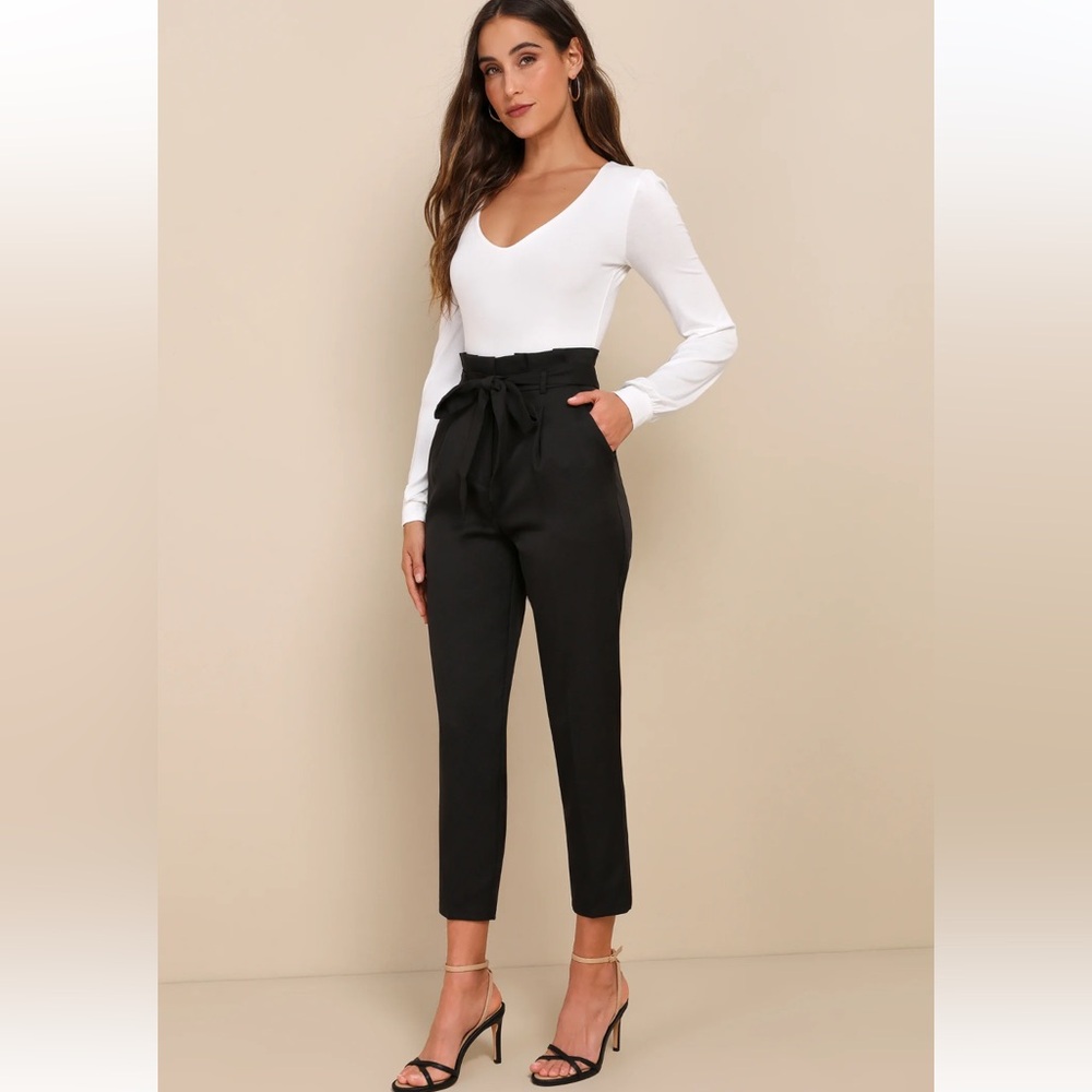 Lulu's Black Cropped Tie-Waist Pants